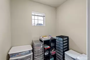 1323 Baker Heights Loop, Bremerton, WA 98312 - Photo 24