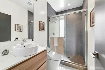 121 15th Avenue #A, Seattle, WA 98122 - Photo 12