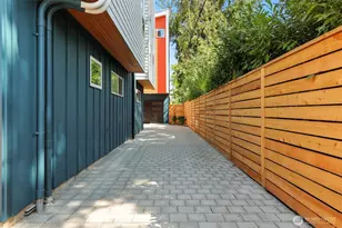 9018 13th Ave NW, Seattle, WA 98117 - Photo 30