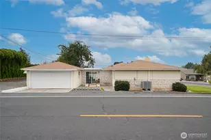 201 S 66th Ave, Yakima, WA 98908 - Photo 32