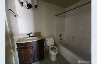 1070 S 4th Avenue, Othello, WA 99344 - Photo 8