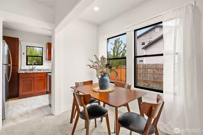 3723 W D Street, Bremerton, WA 98312 - Photo 6