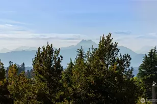 9023 Mary Ave NW, Seattle, WA 98117 - Photo 26