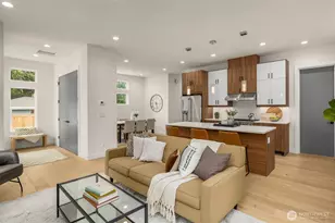 2727 50th Ave SW, Seattle, WA 98116 - Photo 8