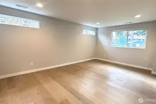 316 NE 191st St, Shoreline, WA 98155 - Photo 14