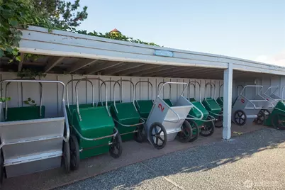 9540 Semiahmoo Parkway #D9, Blaine, WA 98230 - Photo 16