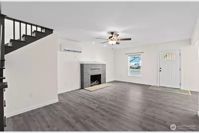 507 Center St W, Eatonville, WA 98328 - Photo 8