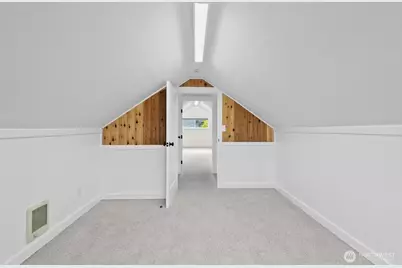 507 Center St W, Eatonville, WA 98328 - Photo 24