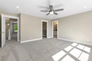 4750 Lost Creek Ln, Bellingham, WA 98229 - Photo 10