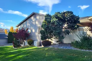 351 19th Street NE, East Wenatchee, WA 98802 - Photo 14