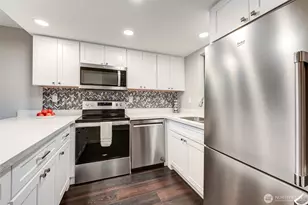 8019 196th St SW, Edmonds, WA 98026 - Photo 6