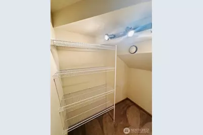 807 5th Place NE, Issaquah, WA 98029 - Photo 10