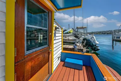 2450 Westlake Avenue N #A6, Seattle, WA 98109 - Photo 24