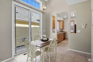 25123 Roberts Dr, Black Diamond, WA 98010 - Photo 10