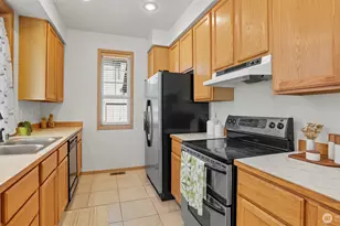 25123 Roberts Dr, Black Diamond, WA 98010 - Photo 16