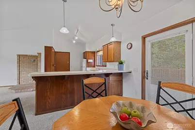 720 N 17th Street, Mount Vernon, WA 98273 - Photo 12