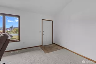 720 N 17th St, Mount Vernon, WA 98273 - Photo 4