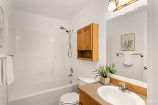 12018 31st Ave NE, Seattle, WA 98125 - Photo 16