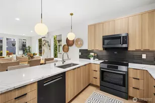 4123 B Chilberg Ave SW, Seattle, WA 98116 - Photo 12