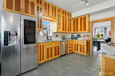 812 N Steele Street, Tacoma, WA 98406 - Photo 6