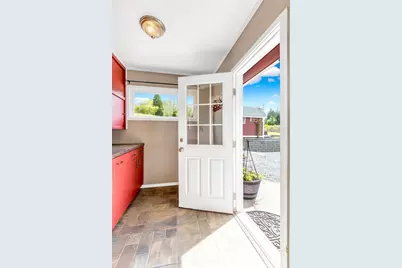 6919 69th Avenue SE, Snohomish, WA 98290 - Photo 2