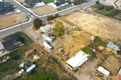 2335 Columbia Avenue NW, East Wenatchee, WA 98802 - Photo 4