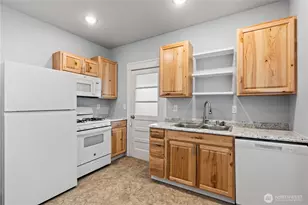 3310 6th Ave, Tacoma, WA 98406 - Photo 10