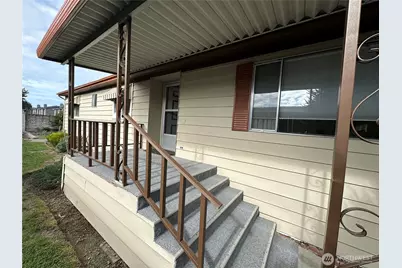 1402 22nd Street NE #27, Auburn, WA 98002 - Photo 2