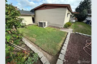 1402 22nd Street NE #27, Auburn, WA 98002 - Photo 28