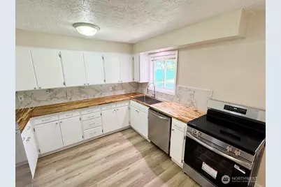 12800 NE 28th, Vancouver, WA 98682 - Photo 10