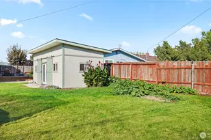 906 E Larch St, Othello, WA 99344 - Photo 36