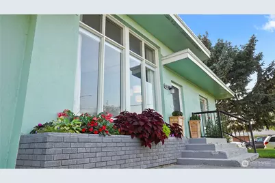 906 E Larch Street, Othello, WA 99344 - Photo 8