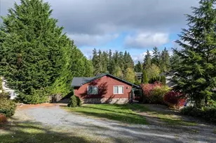 1577 Silver Fir Dr, Camano Island, WA 98282 - Photo 2