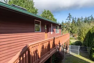 1577 Silver Fir Dr, Camano Island, WA 98282 - Photo 4