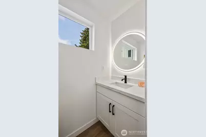 818 B S Sullivan Street, Seattle, WA 98108 - Photo 6