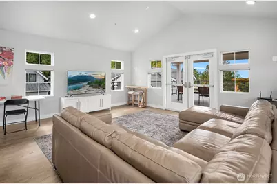 22773 SE 14th Court #10, Sammamish, WA 98075 - Photo 30