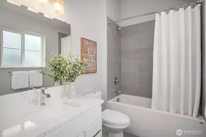 22773 SE 14th Court #10, Sammamish, WA 98075 - Photo 22