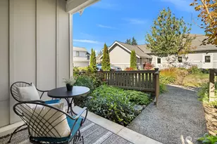 22773 SE 14th Ct, Sammamish, WA 98075 - Photo 4