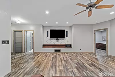 724 Sage Bay Drive, Moses Lake, WA 98837 - Photo 4