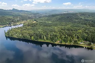 22969 Lake McMurray Ln, Mount Vernon, WA 98274 - Photo 10