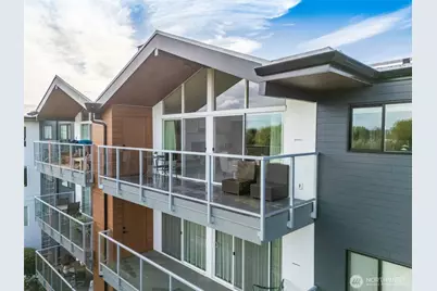 2502 Canterbury Lane E #406, Seattle, WA 98112 - Photo 4