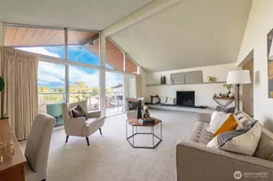 2502 Canterbury Ln E, Seattle, WA 98112 - Photo 8