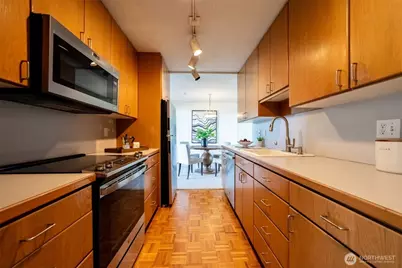 2502 Canterbury Lane E #406, Seattle, WA 98112 - Photo 12