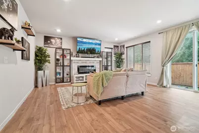 10710 188th Street E, Puyallup, WA 98374 - Photo 4