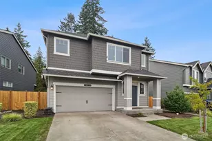 10710 188 St E, Puyallup, WA 98374 - Photo 2