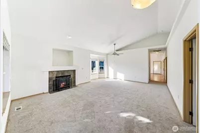 17602 110th Street Ct E, Bonney Lake, WA 98391 - Photo 4