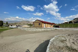 136 Eastlake Rd, Oroville, WA 98844 - Photo 4