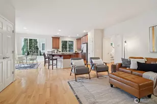 2038 30th Ln NE, Issaquah, WA 98029 - Photo 10