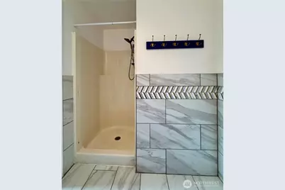 485 SW Bayshore Drive #C201, Oak Harbor, WA 98277 - Photo 22