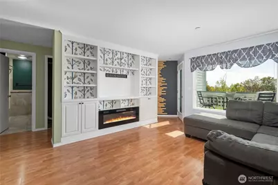 485 SW Bayshore Drive #C201, Oak Harbor, WA 98277 - Photo 8